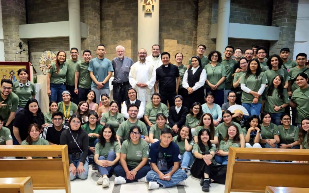 Jóvenes de la Diócesis de Azcapotzalco peregrinan a Roma